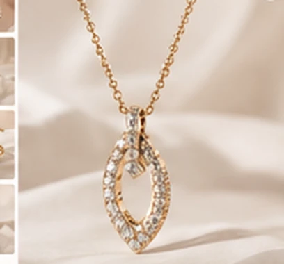 Detalle editorial de collar